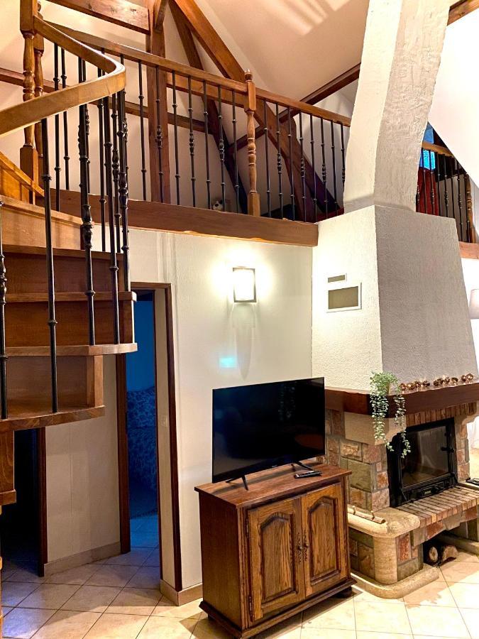 Maison Traditionnelle Normande Avec Piscine Hotot-en-Auge Eksteriør billede
